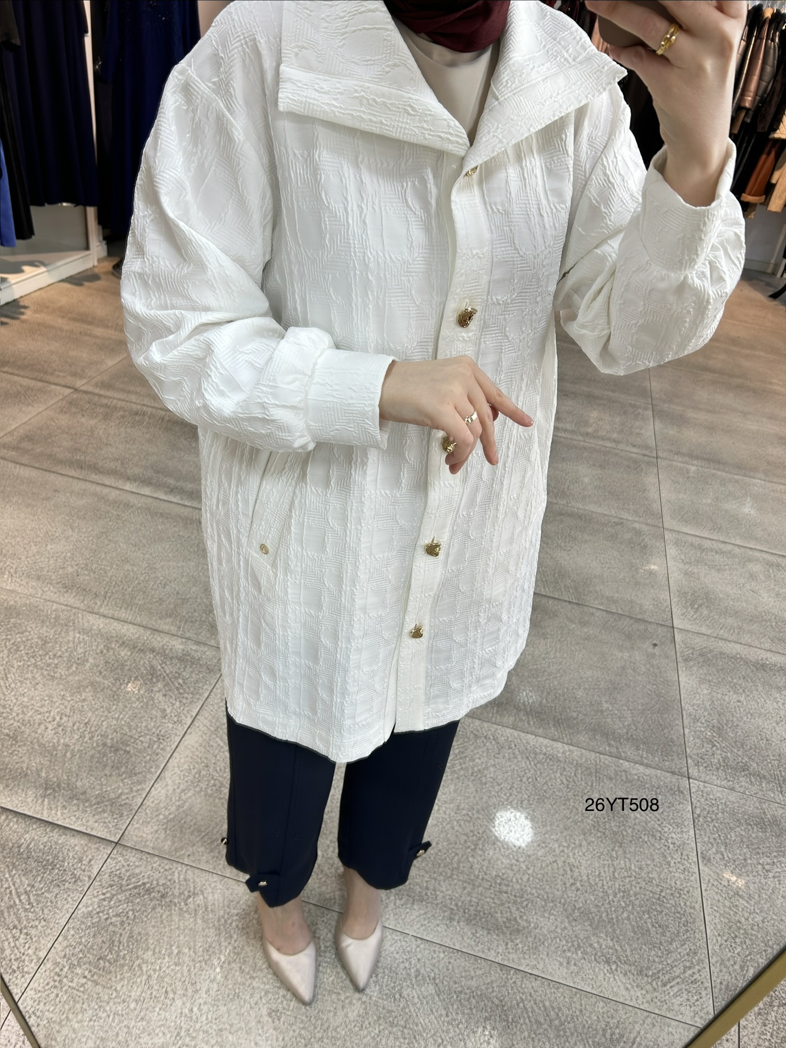 26YT508 Kabartma Kumaş Düğmeli Kap - Görsel 6