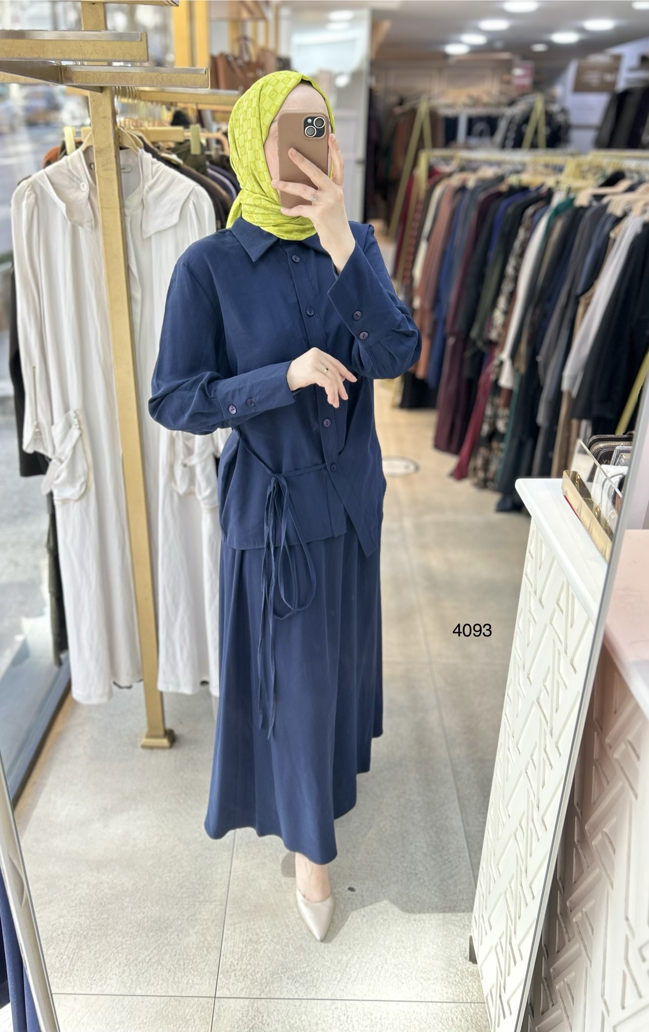 4093 Belden Bağlamalı Asimetrik Kesim Etekli Takım