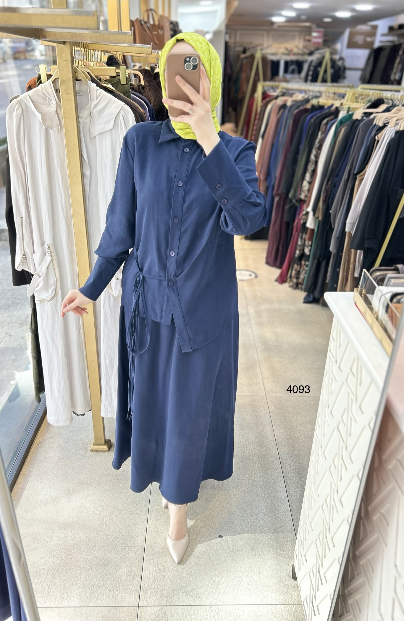 4093 Belden Bağlamalı Asimetrik Kesim Etekli Takım