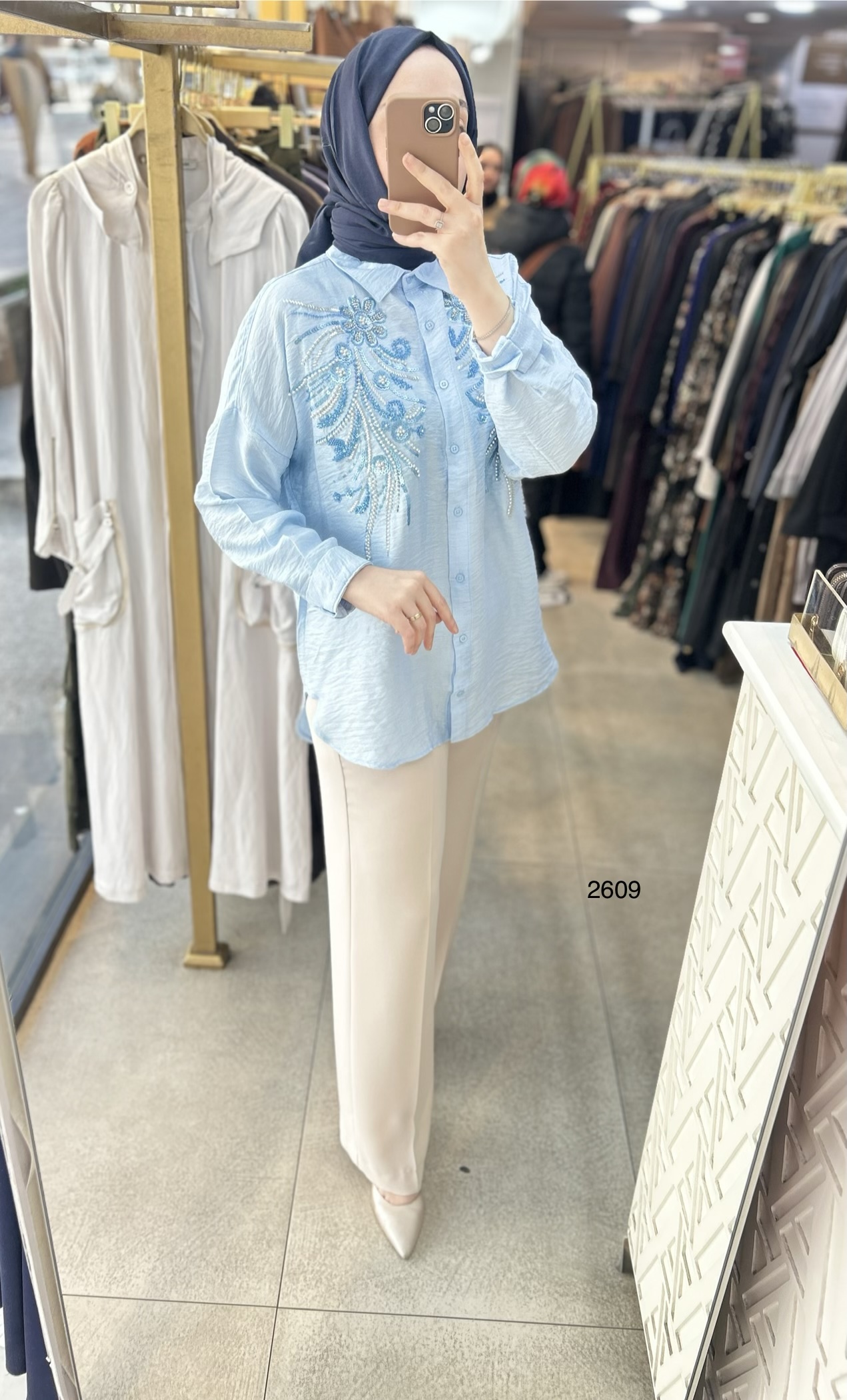 2609 Önü İşleme Detaylı Gömlek