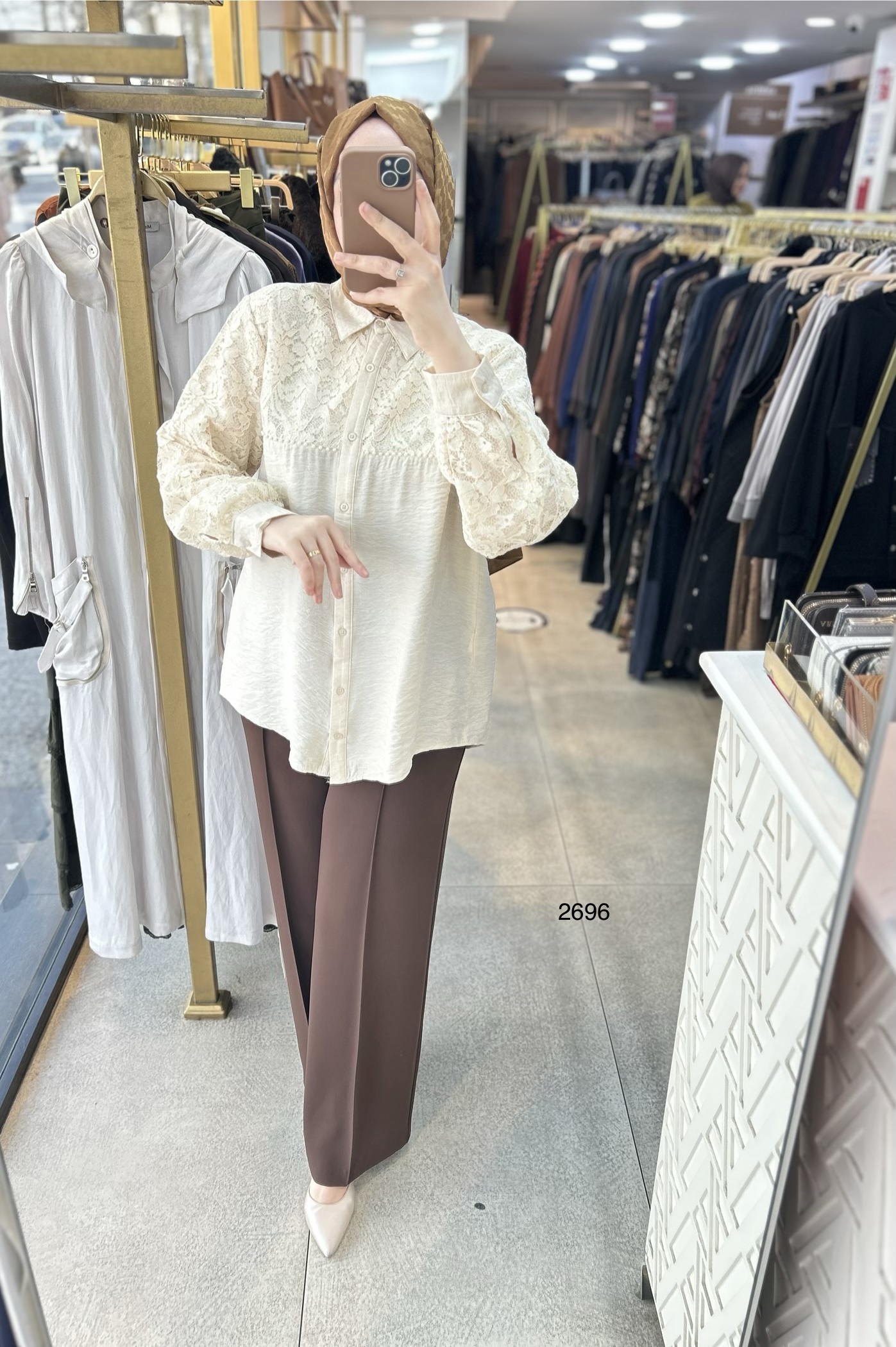 2696 Güpür Detaylı Tunik