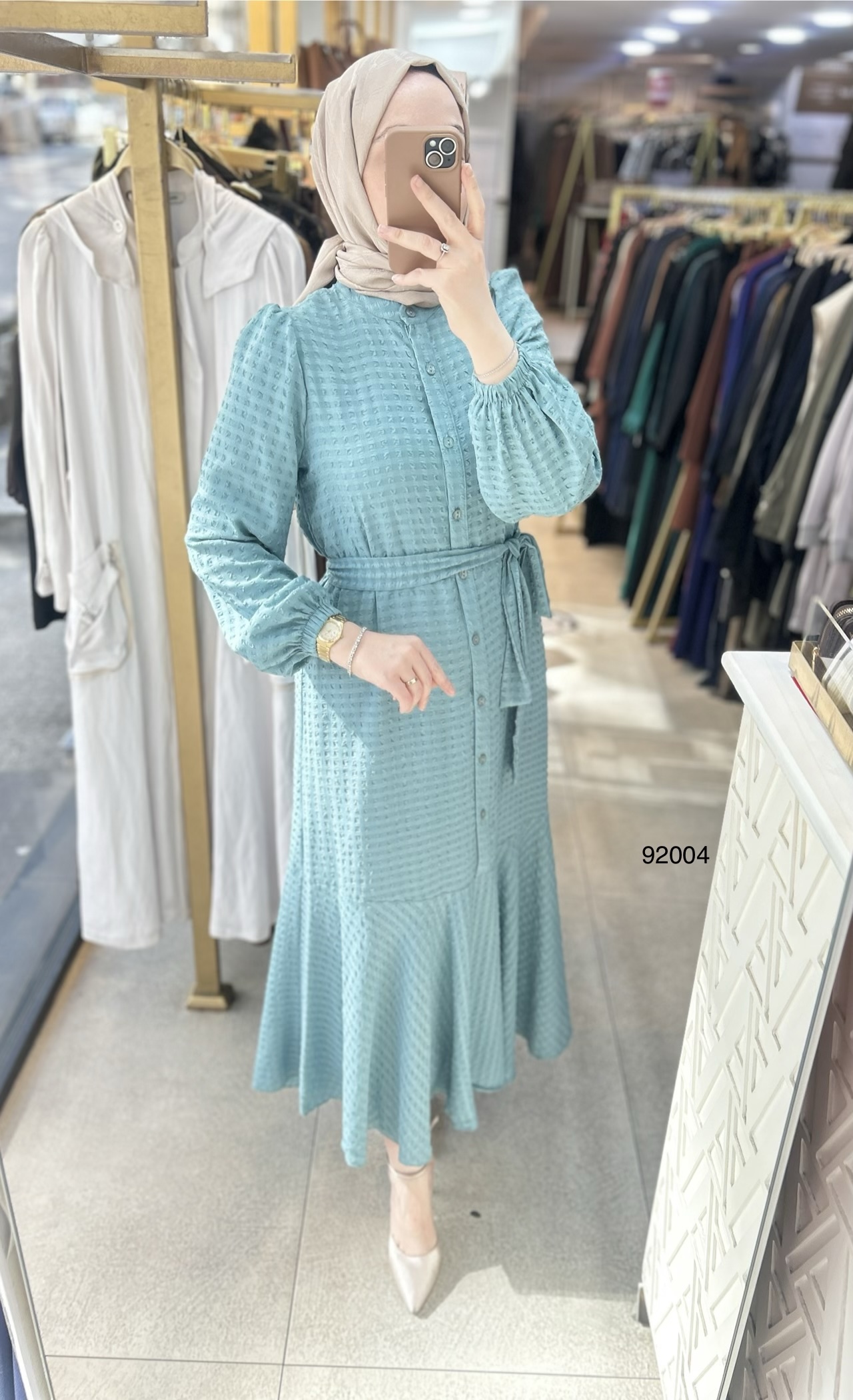 92004 Gofre Kumaş Kemerli Elbise