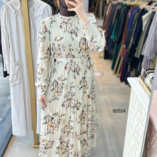 92024 Çiçek Desenli Piliseli Elbise - Görsel 5