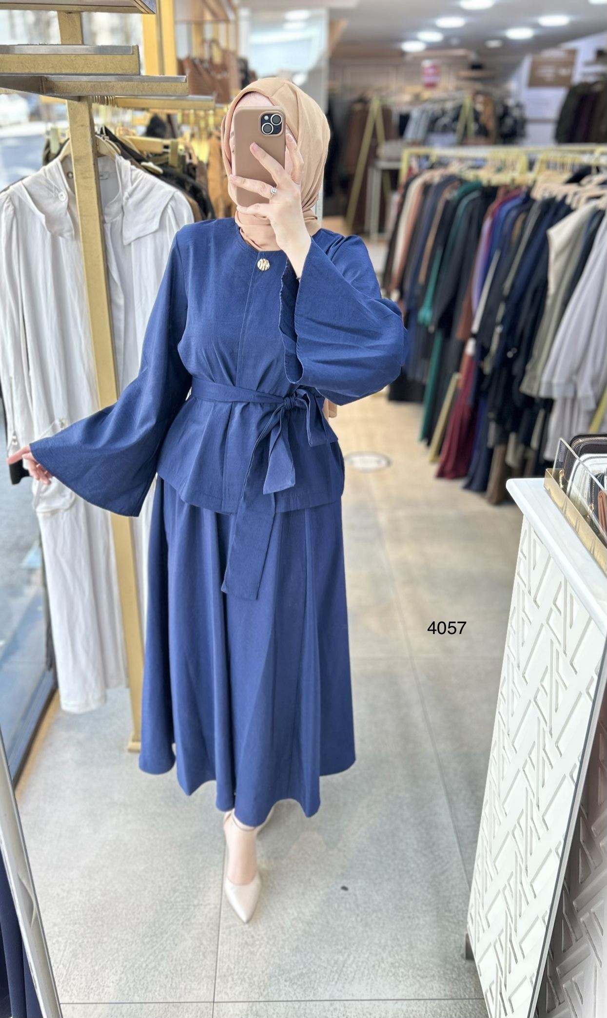 4057 Yarasa Kol Etekli Takım