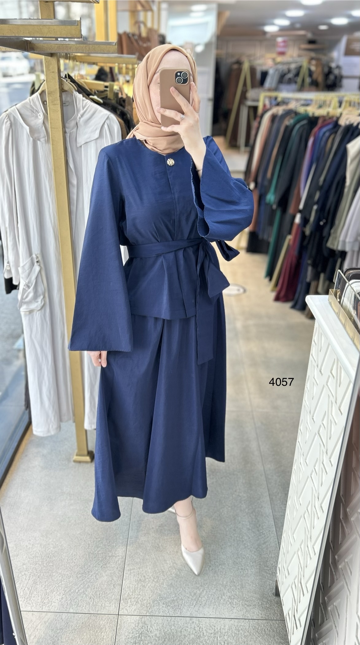 4057 Yarasa Kol Etekli Takım