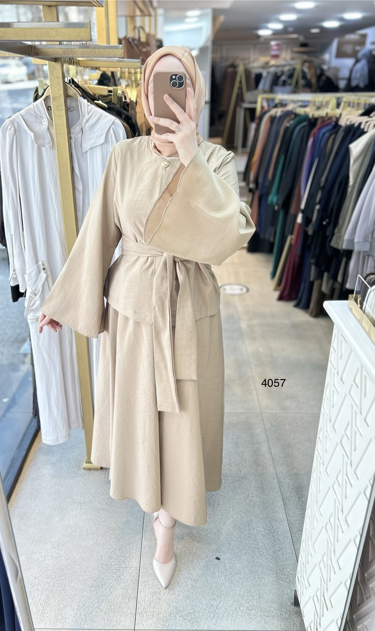 4057 Yarasa Kol Etekli Takım