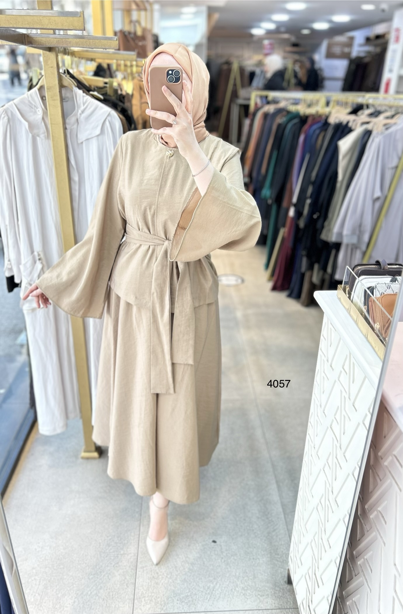 4057 Yarasa Kol Etekli Takım