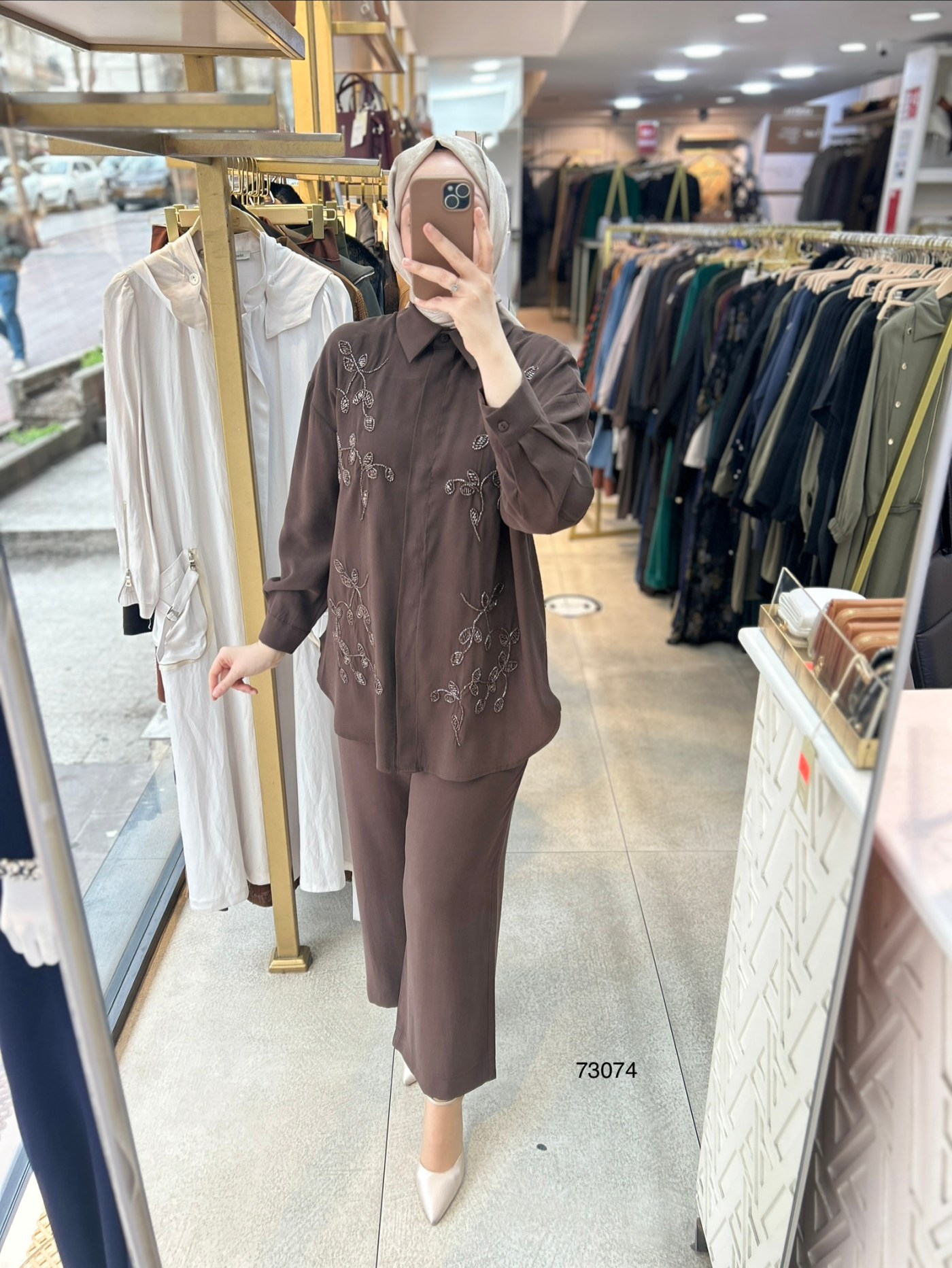 73074 Taş İşlemeli  Takım