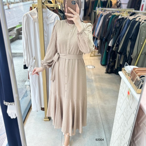 92004 Gofre Kumaş Kemerli Elbise - Görsel 2