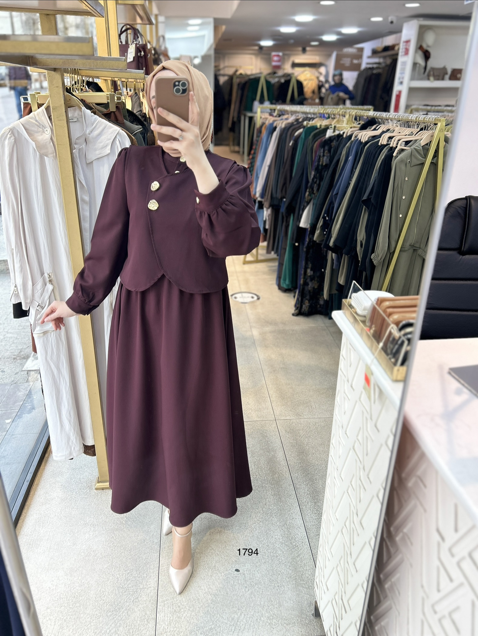 1794 Düğme Detaylı İçli Dışlı Elbise - Görsel 3