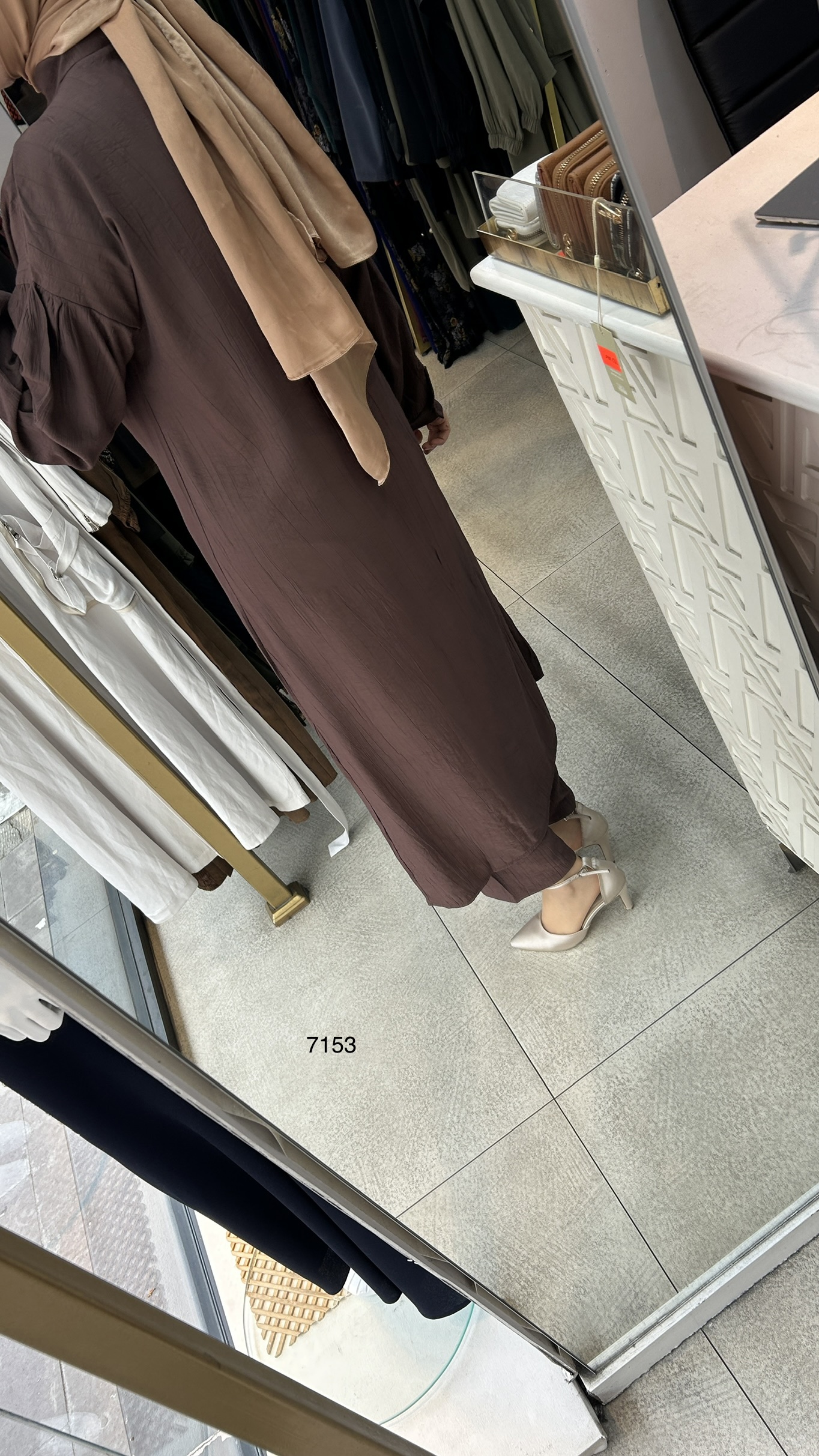 7153  Düğme Detaylı Belden Bağlamalı Takım