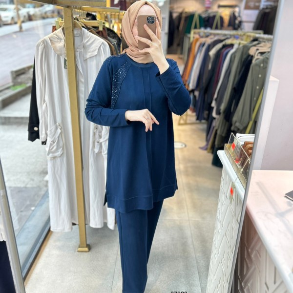 87820 Taş Detaylı Takım - Görsel 3