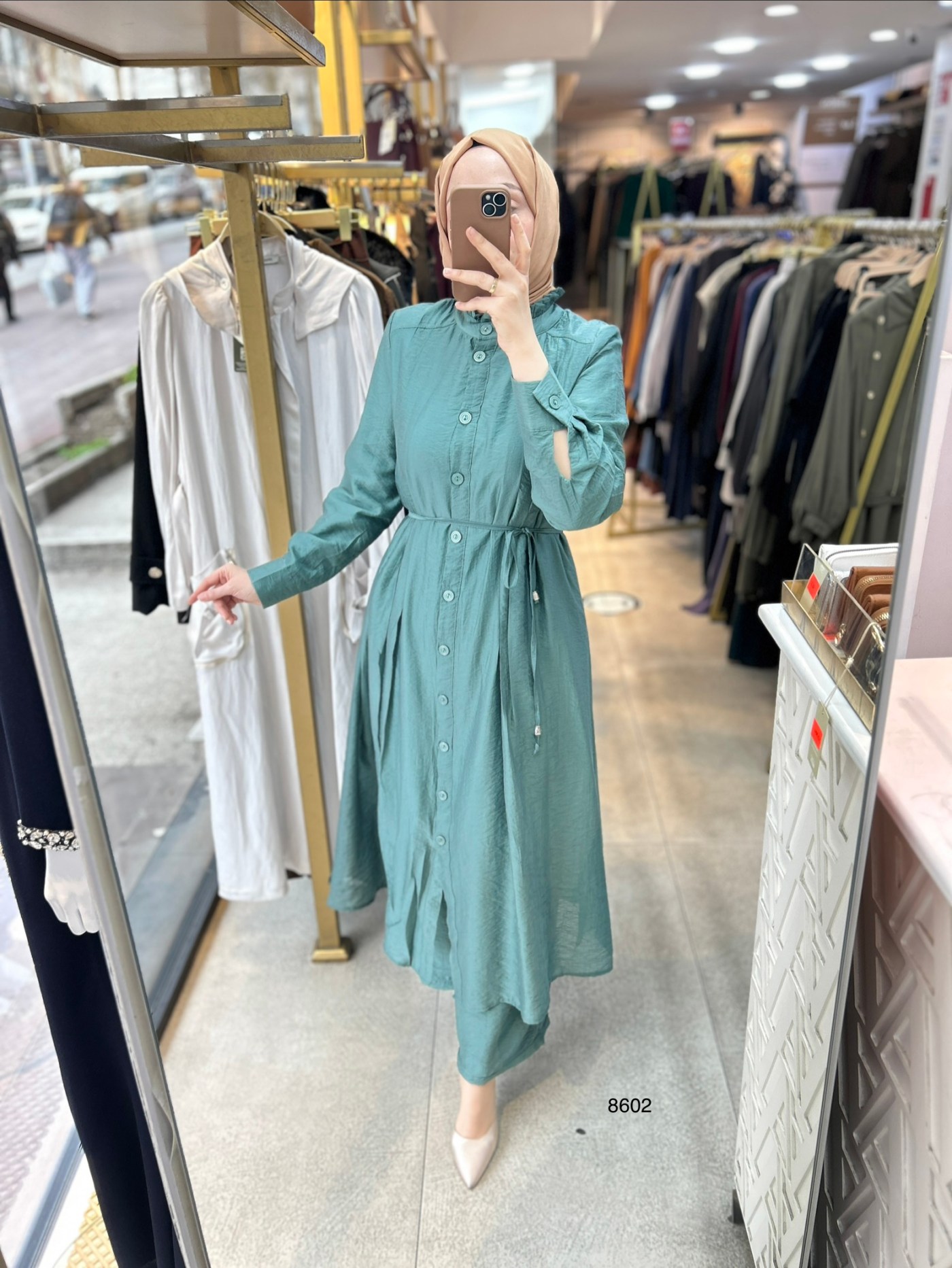 8602 Vual Kumaş Kemerli Takım