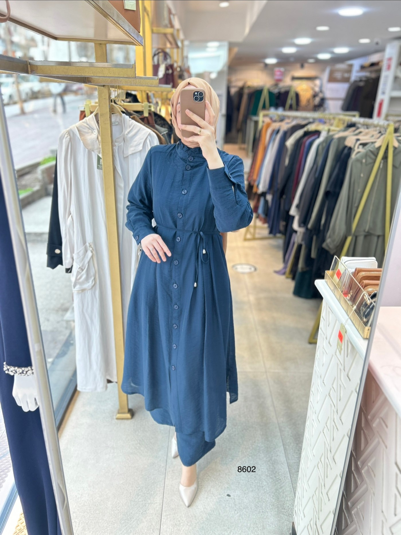 8602 Vual Kumaş Kemerli Takım