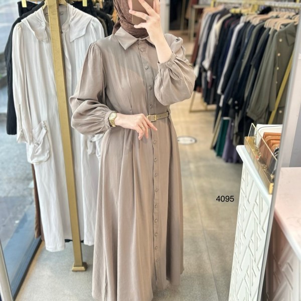 4095 Gömlek Yaka Boydan Düğmeli Kemerli Elbise - Görsel 8