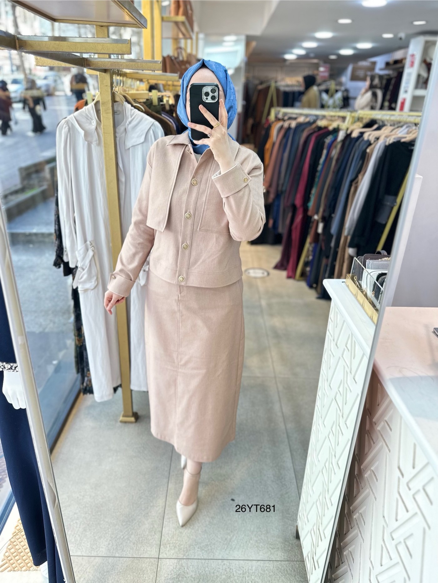 26YT681 Armine Trend Düğmeli Takım