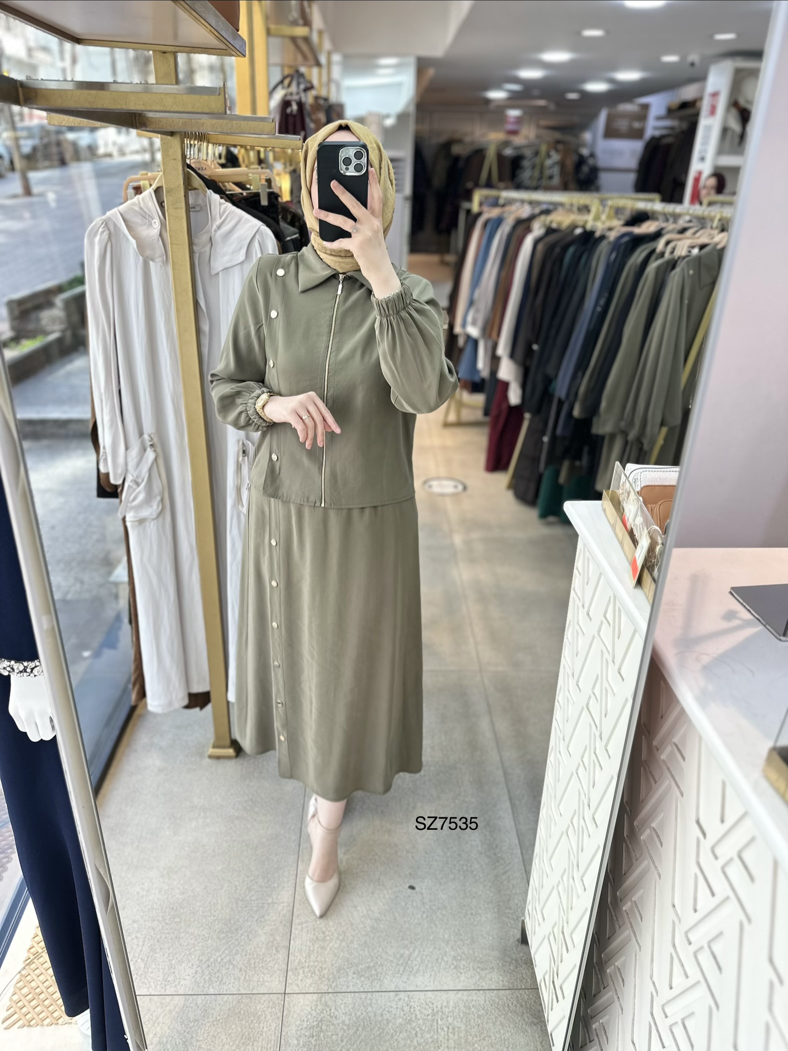 SZ7535 Düğme Detaylı Etekli Takım - Görsel 1