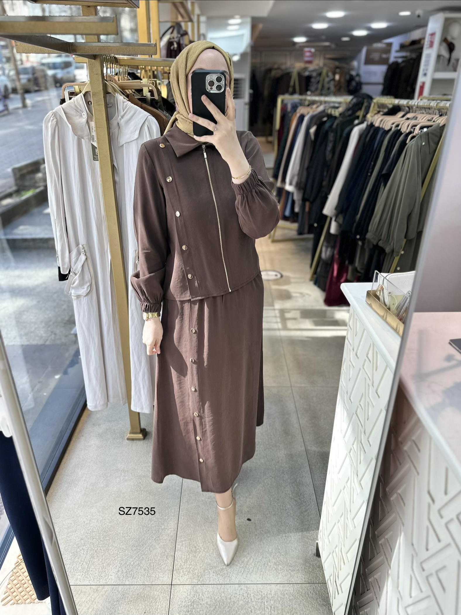 SZ7535 Düğme Detaylı Etekli Takım - Görsel 5