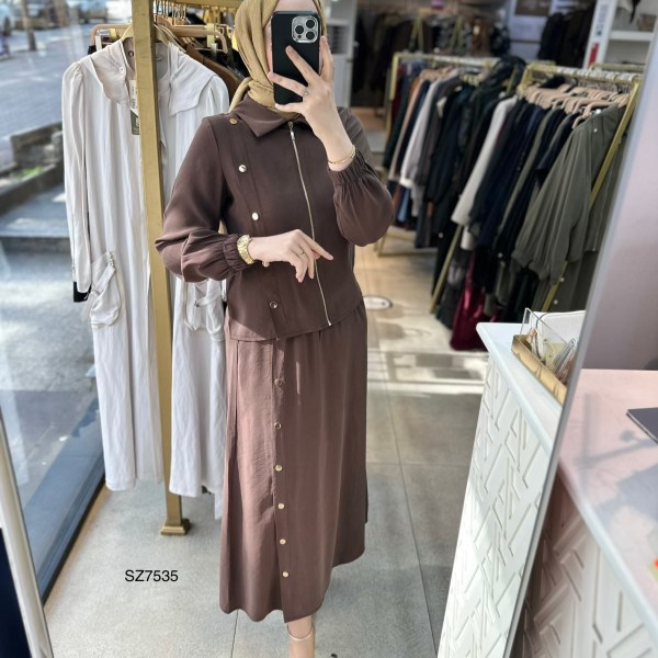 SZ7535 Düğme Detaylı Etekli Takım - Görsel 12