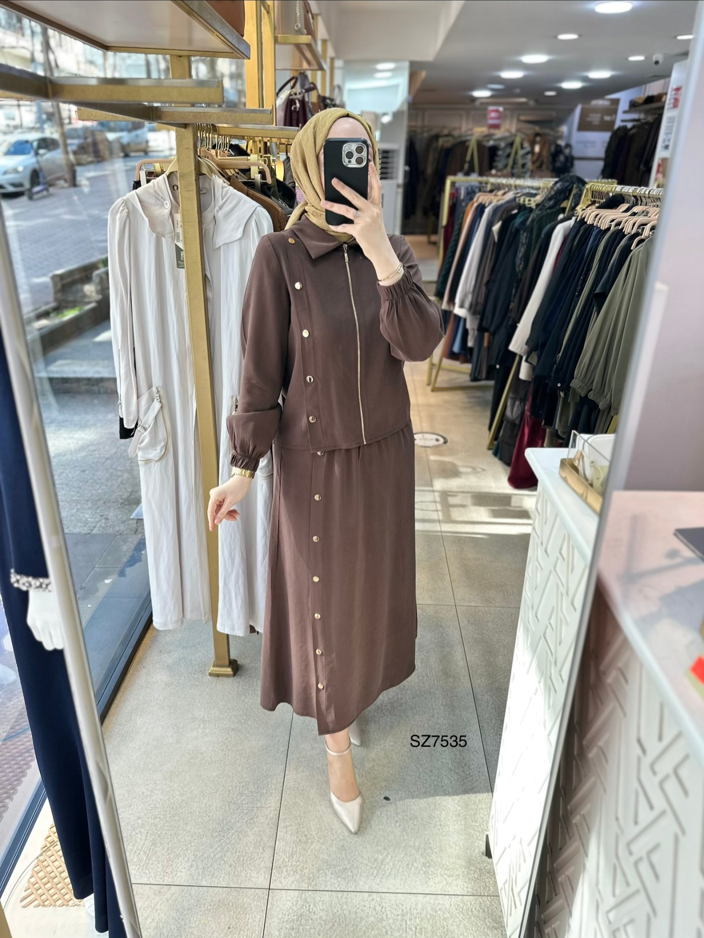 SZ7535 Düğme Detaylı Etekli Takım