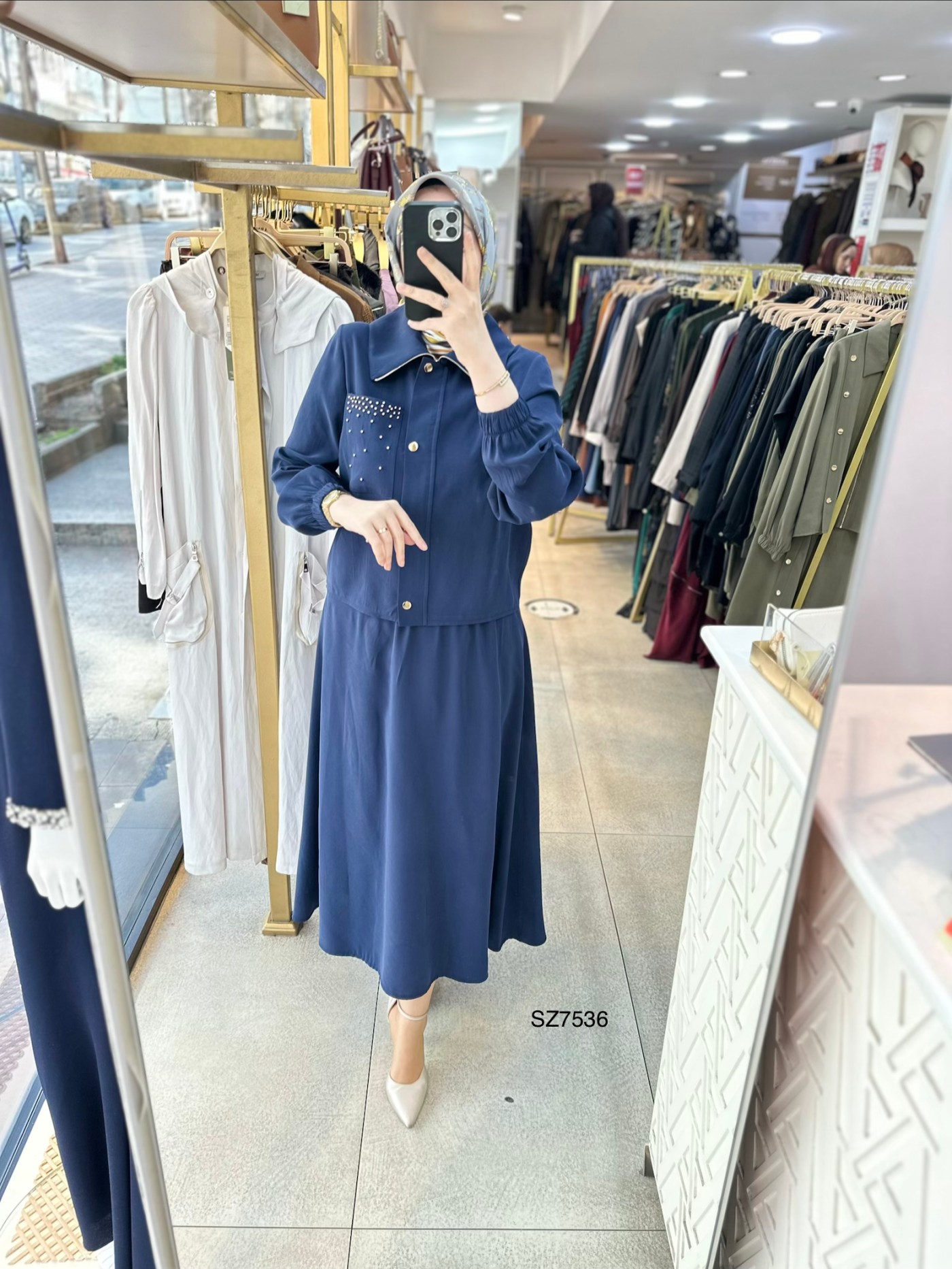 SZ7536 Taş Detaylı Etekli Takım