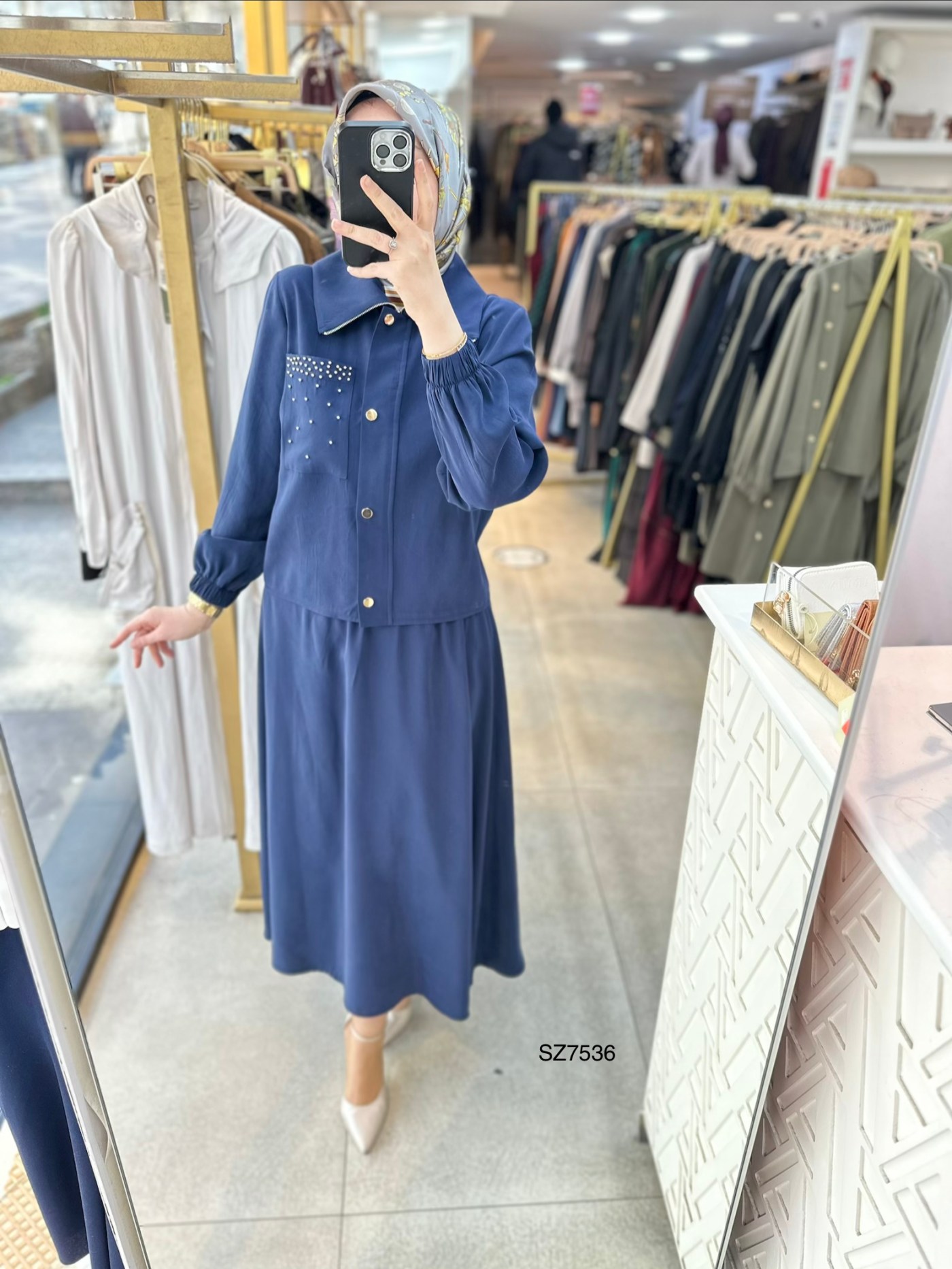 SZ7536 Taş Detaylı Etekli Takım