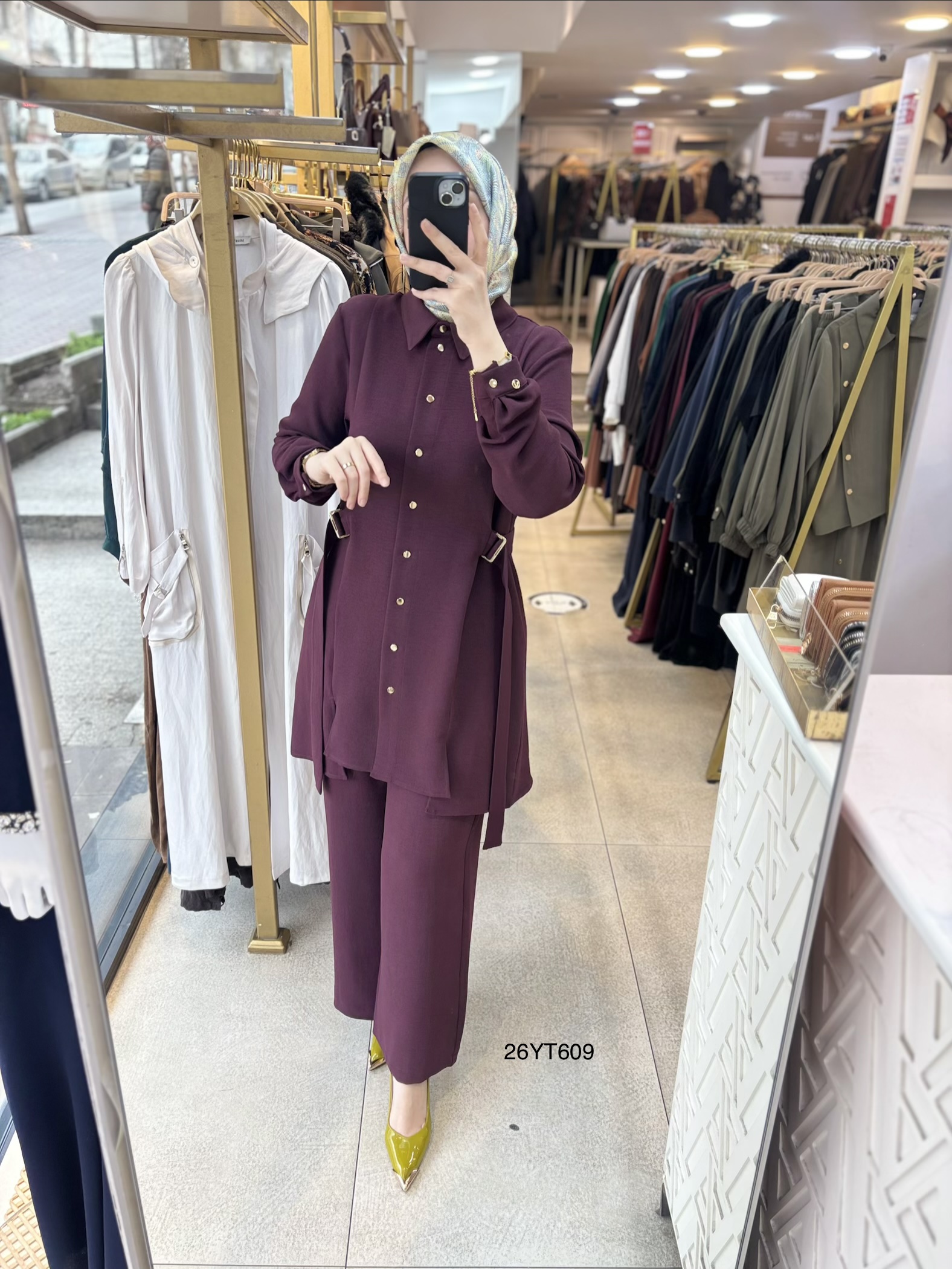 26YT609 Gömlek Yaka Düğmeli Kemerli Takım - Görsel 2