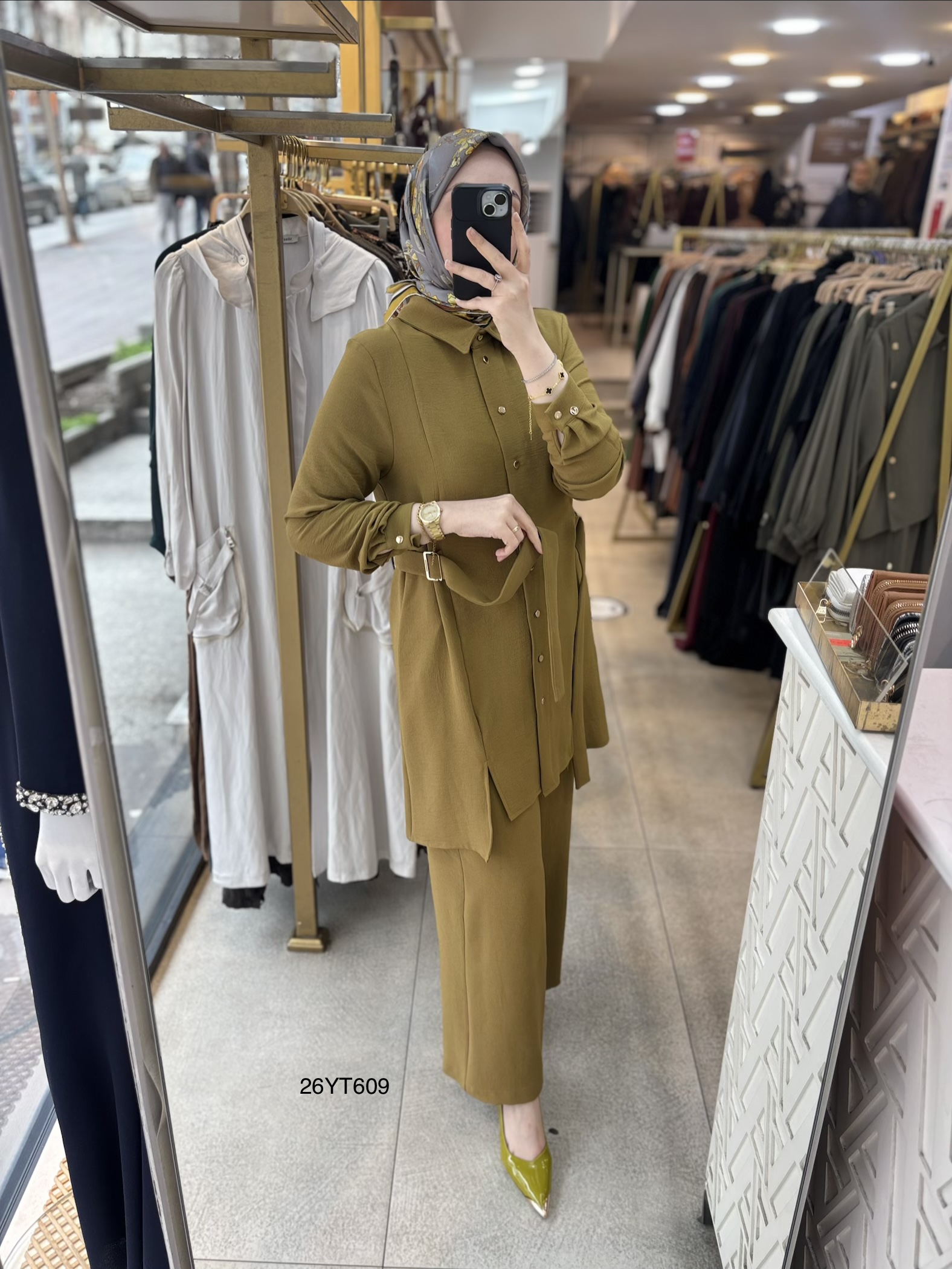 26YT609 Gömlek Yaka Düğmeli Kemerli Takım - Görsel 10