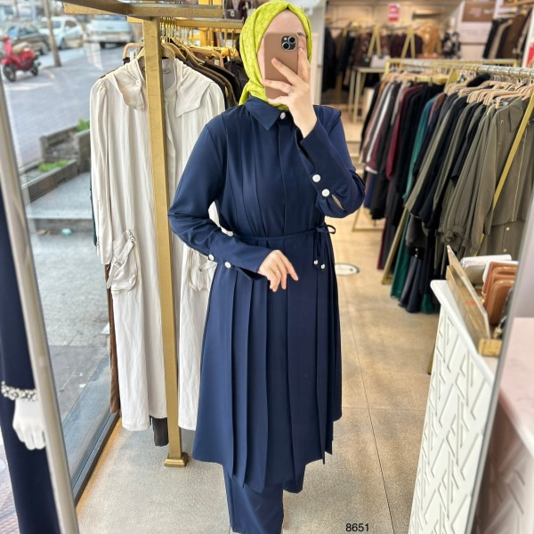 8651 Dik Yakalı Düğme Detaylı Takım - Görsel 11