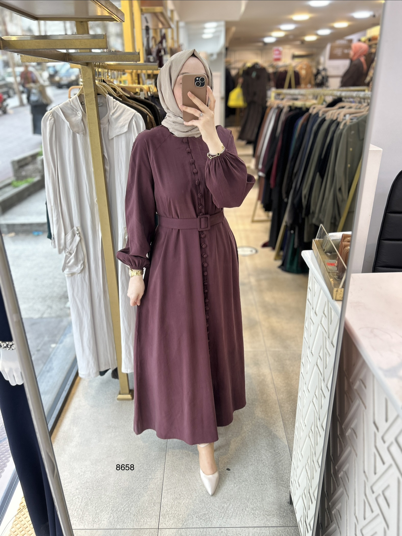 8658 Boydan Düğme Detaylı Kumaş Kemerli Elbise - Görsel 13