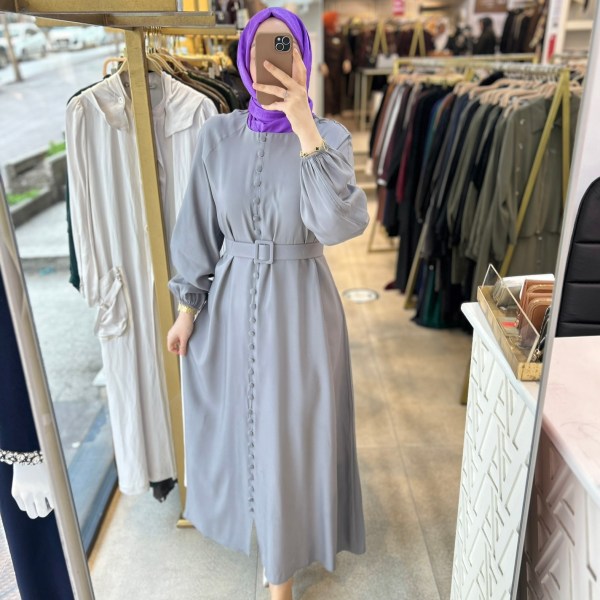 8658 Boydan Düğme Detaylı Kumaş Kemerli Elbise - Görsel 9