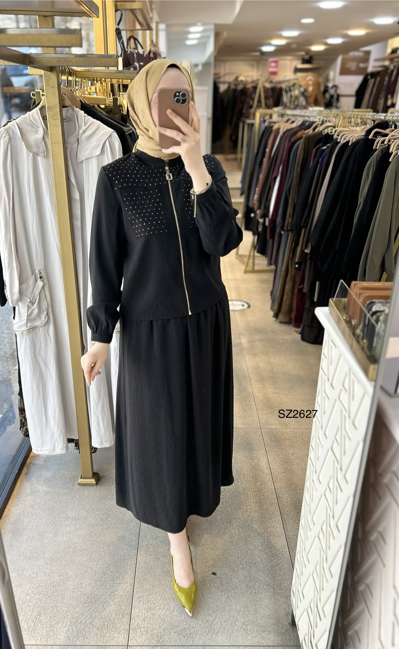 SZ2627 Selma Zaferoğlu Taşlı Fermuarlı Takım