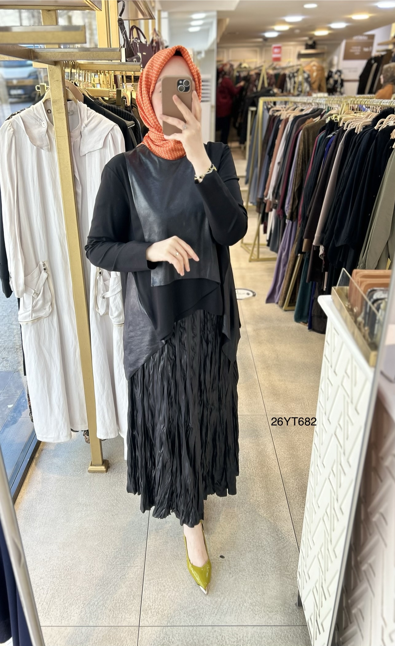 26YT682 Deri Detaylı Takım