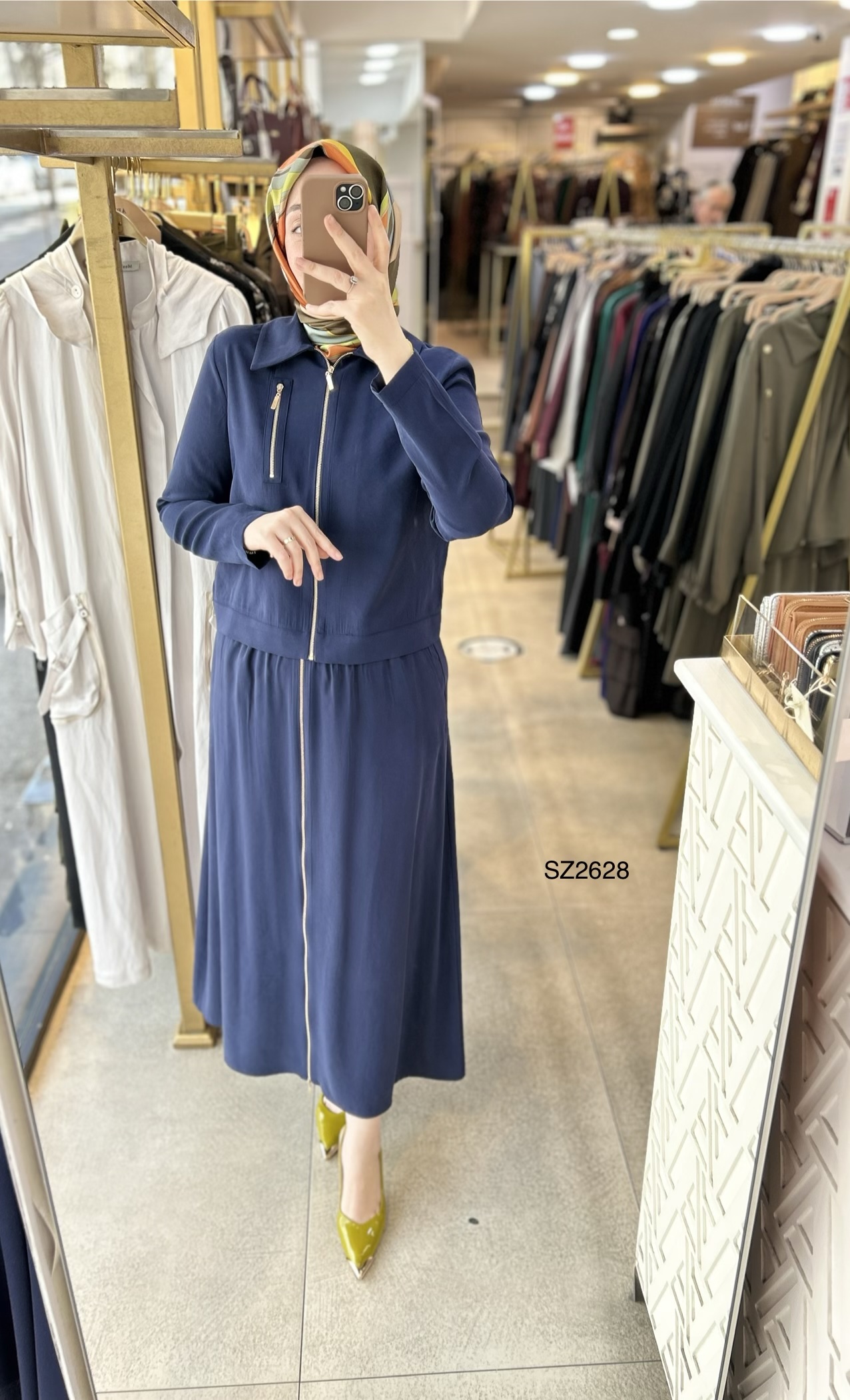 SZ2628 Fermuar Detaylı Etekli Takım