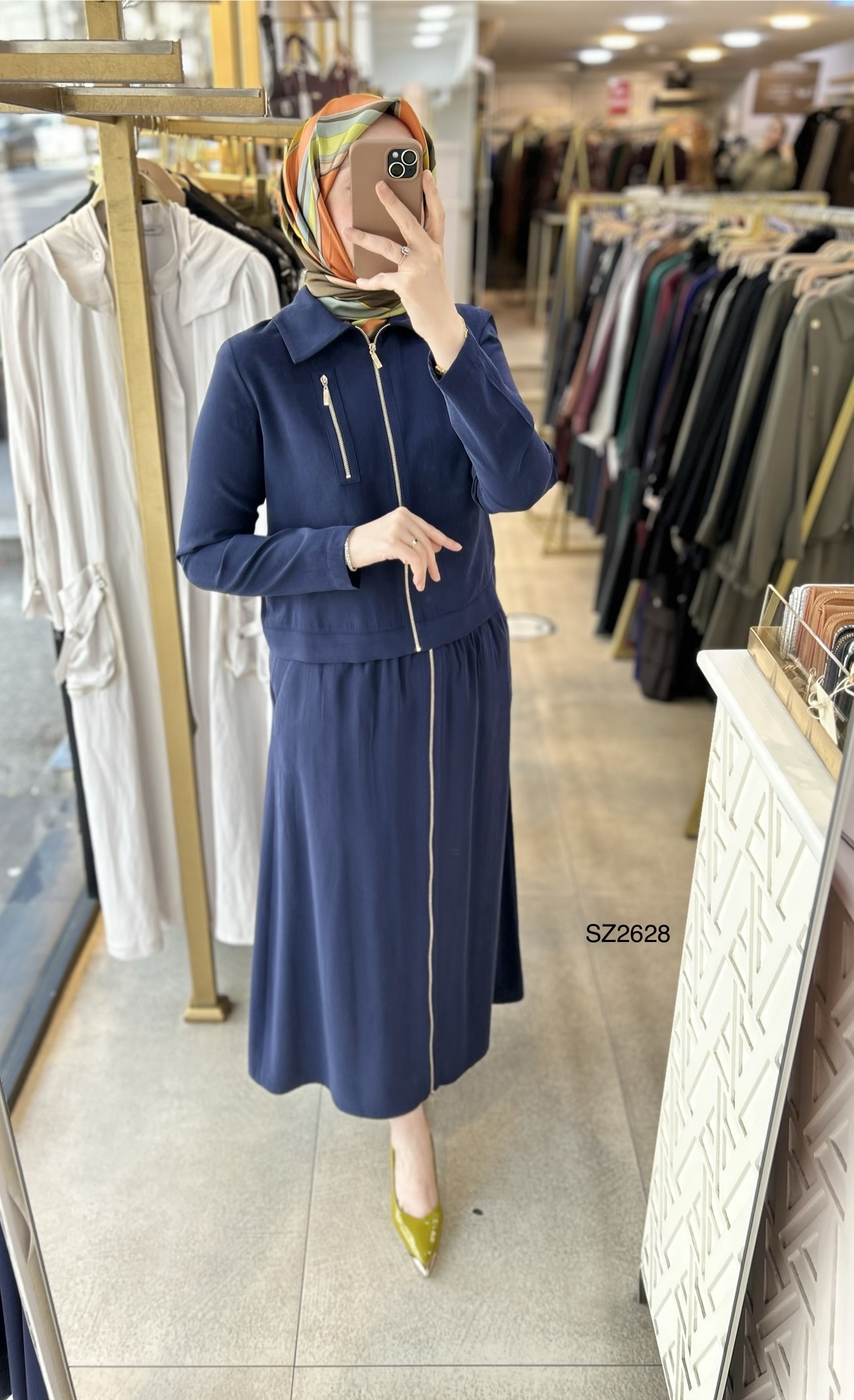 SZ2628 Fermuar Detaylı Etekli Takım