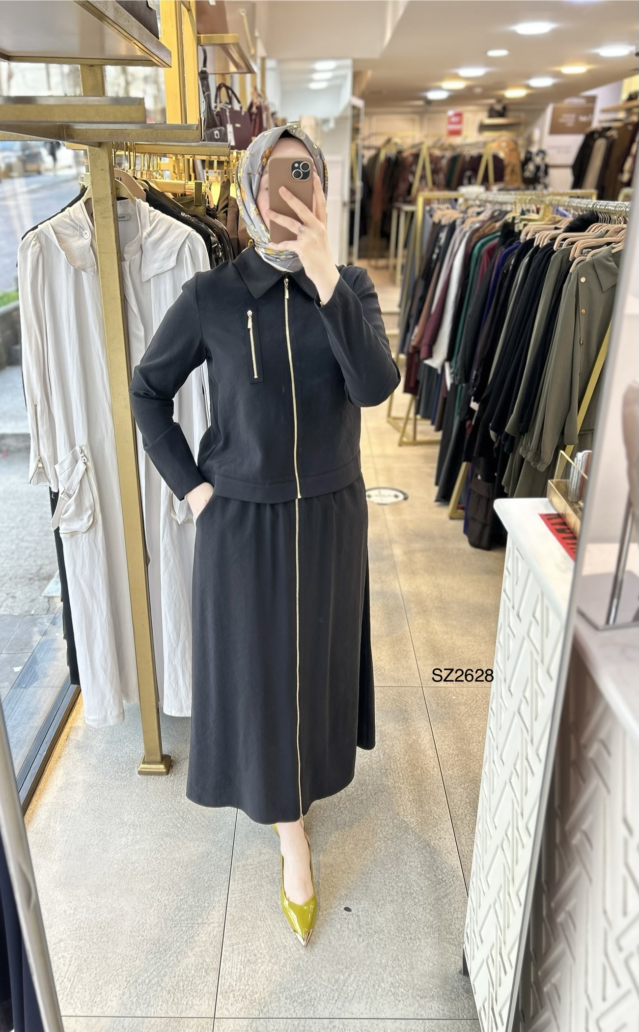 SZ2628 Fermuar Detaylı Etekli Takım