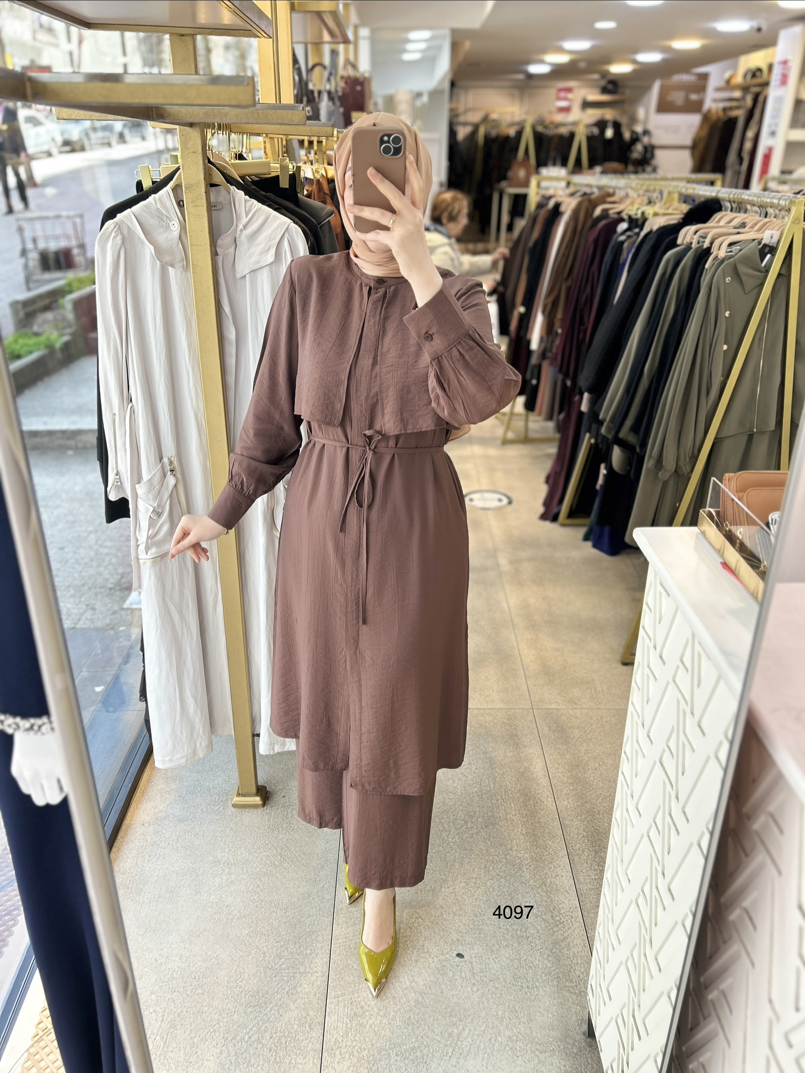 4097 Belden Bağlamalı Pantolonlu Takım - Görsel 10