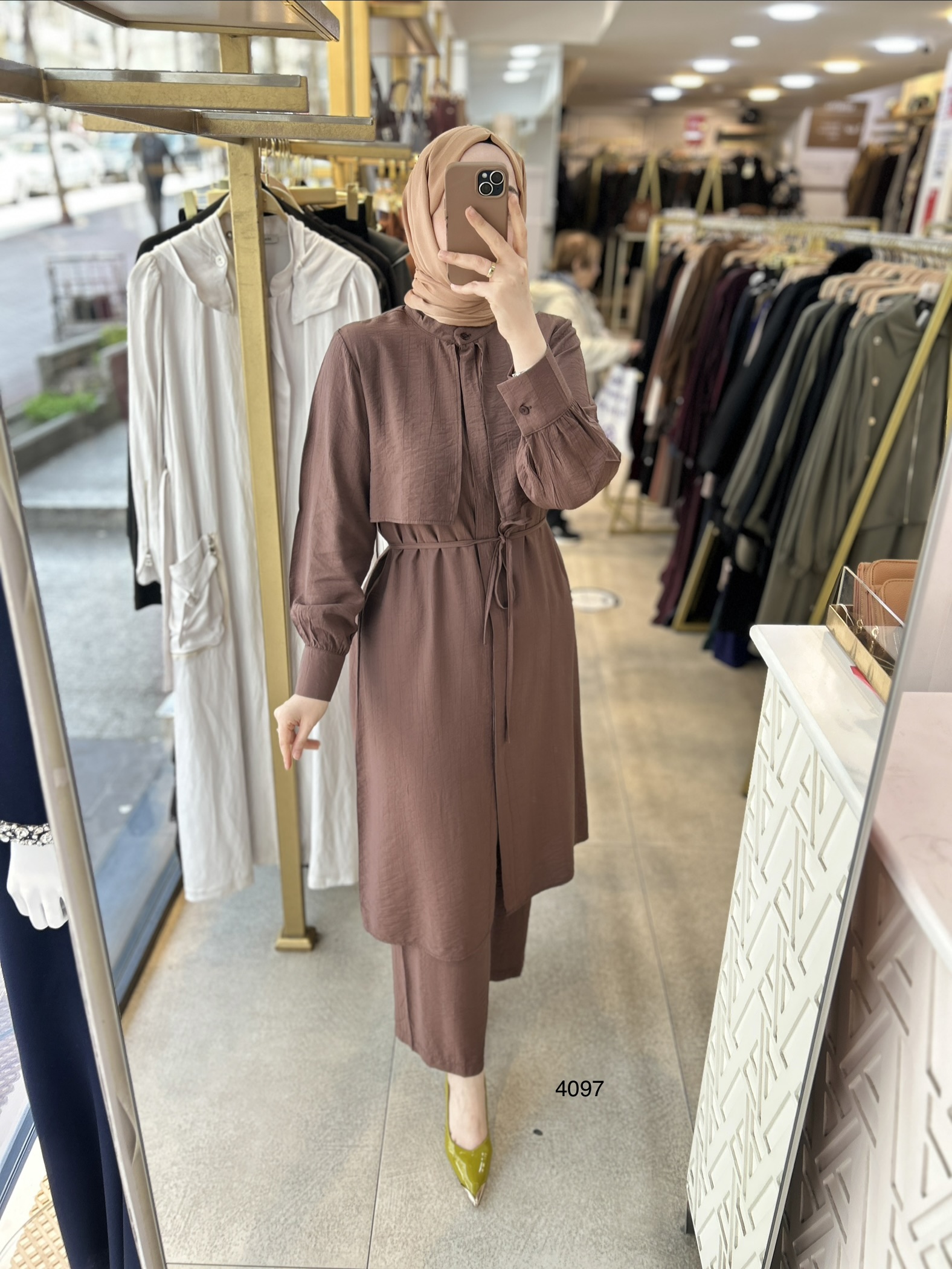 4097 Belden Bağlamalı Pantolonlu Takım - Görsel 1