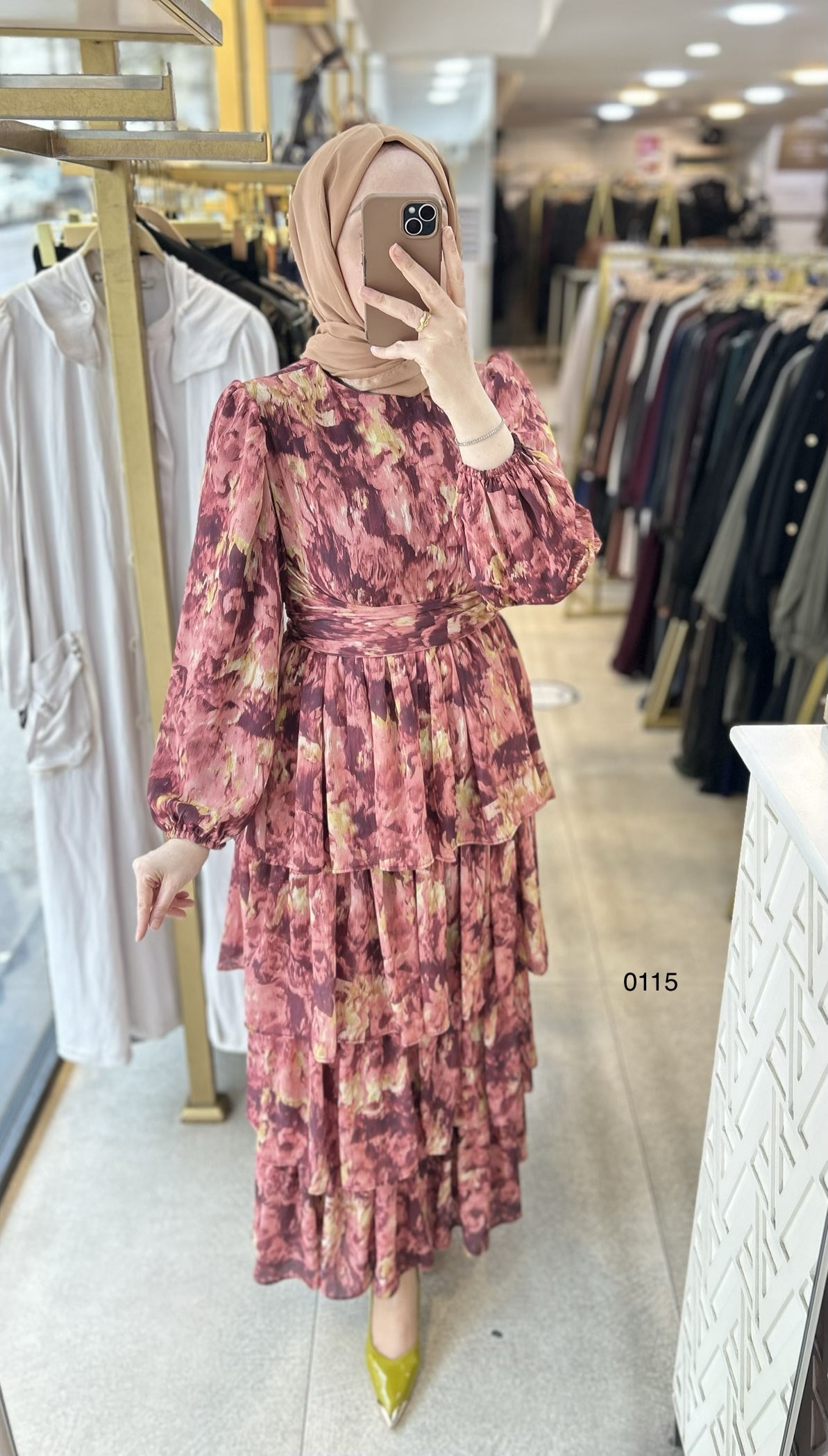 0115 Kat Kat Bağlama Detaylı Elbise