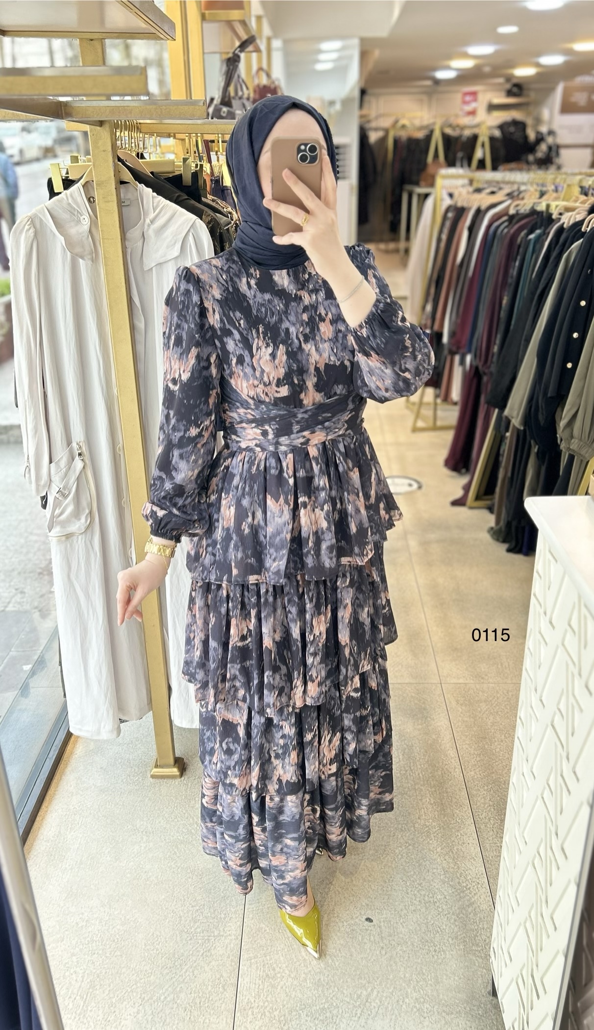 0115 Kat Kat Bağlama Detaylı Elbise