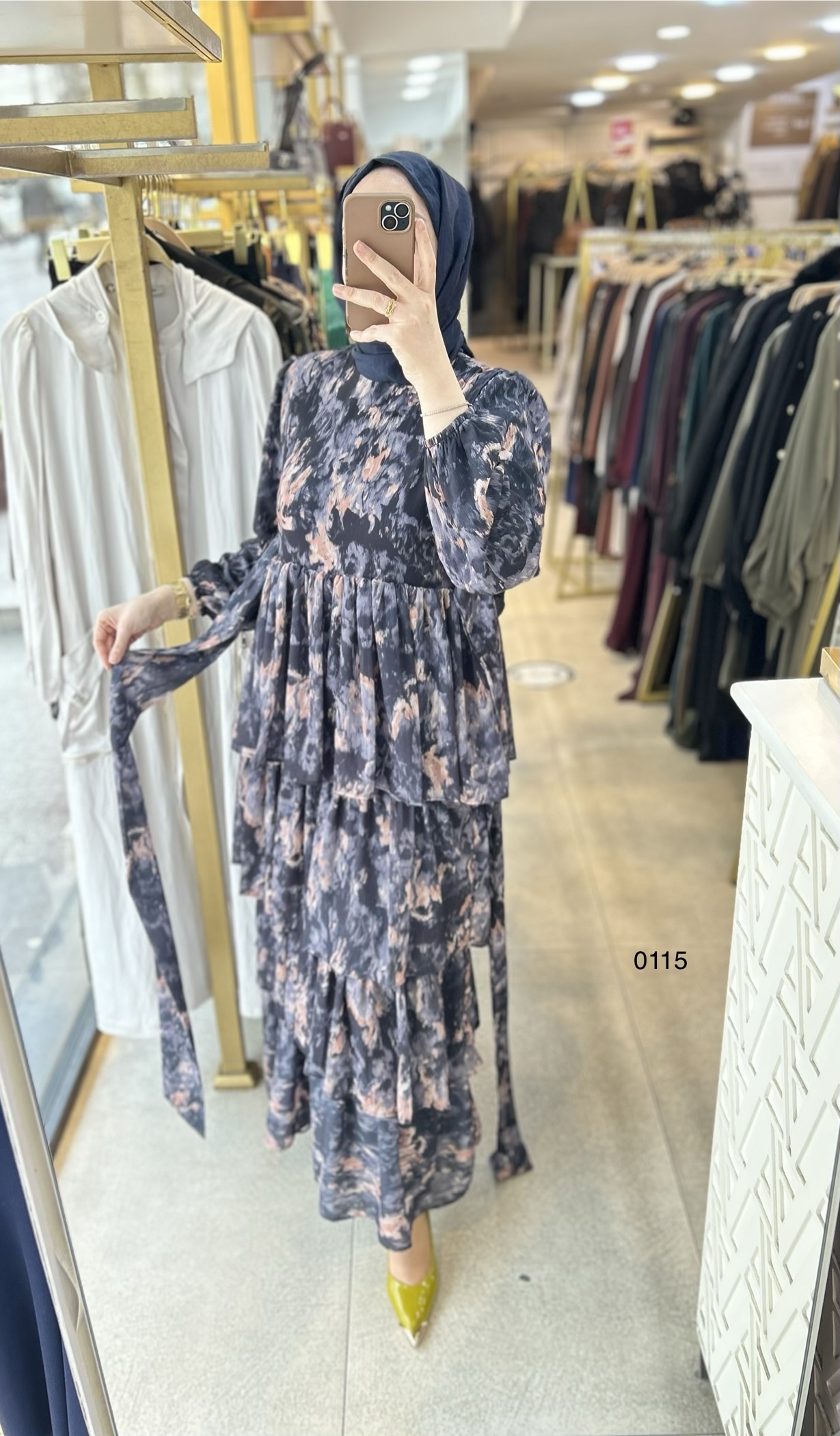 0115 Kat Kat Bağlama Detaylı Elbise