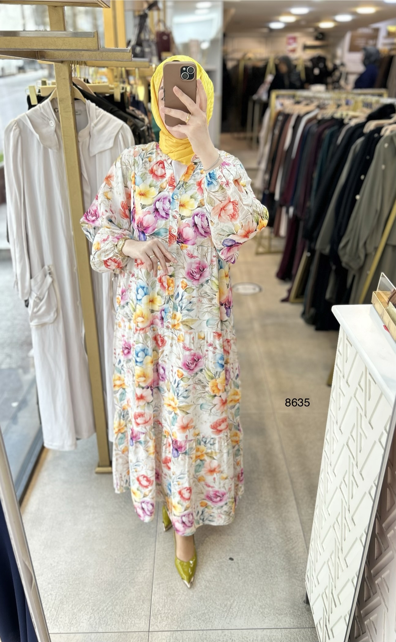 8635 Çiçek Desenli Elbise