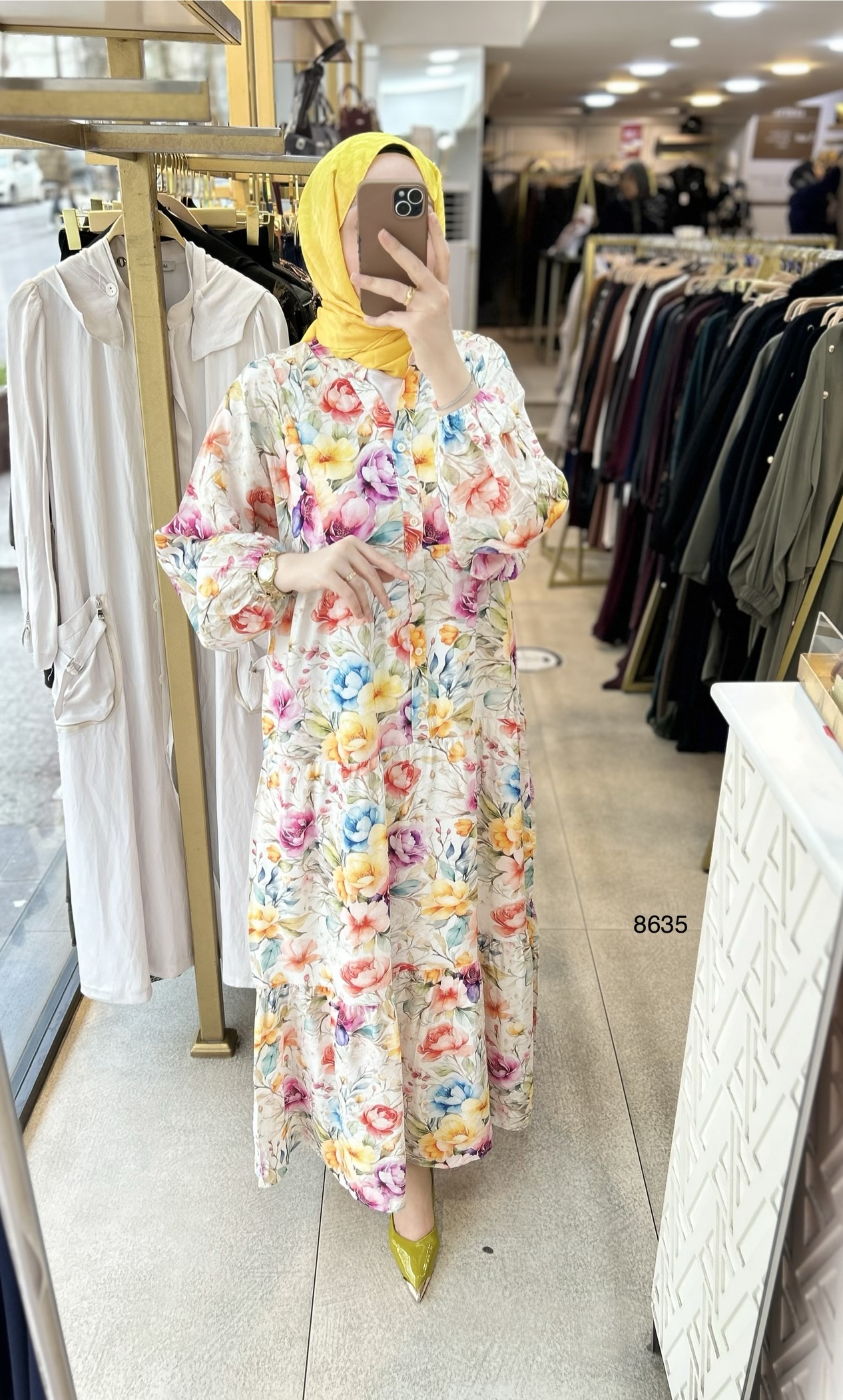 8635 Çiçek Desenli Elbise