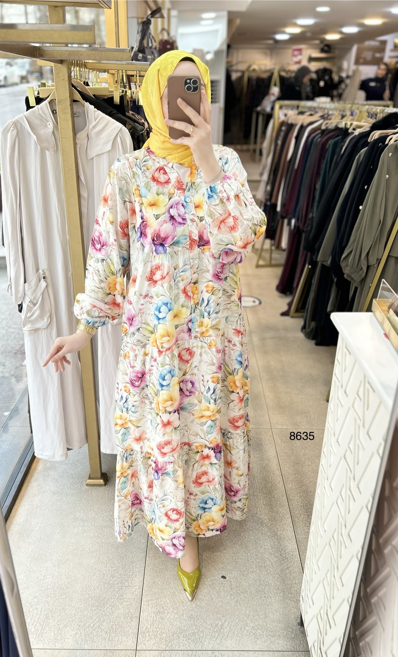 8635 Çiçek Desenli Elbise